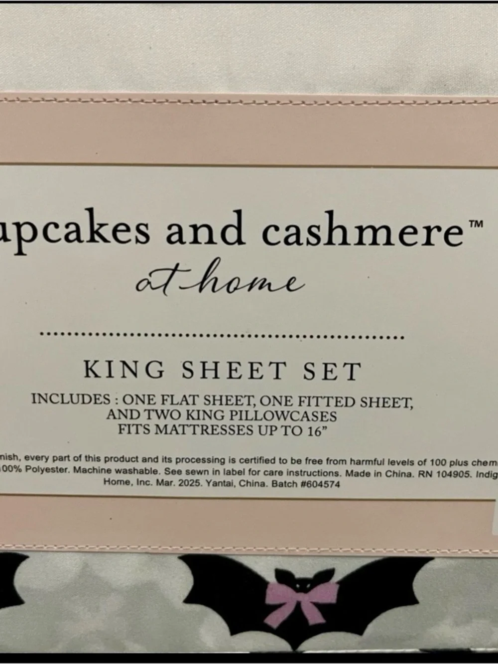 Halloween CUPCAKES & CASHMERE Bows And Bats King Sheet Set